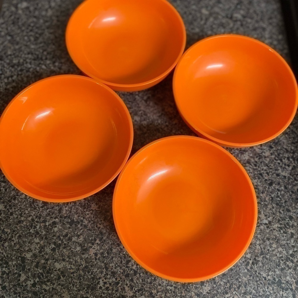 Tupperware 4 cereal 🥣 - Picture 1 of 6